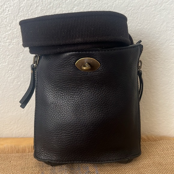 J. CREW Leather Crossbody Bucket Bag - Picture 8 of 17